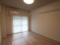 洋室2(8.9帖) 洋室2(8.9帖)